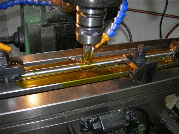 Crosshead Guides (3) (600 x 450).jpg